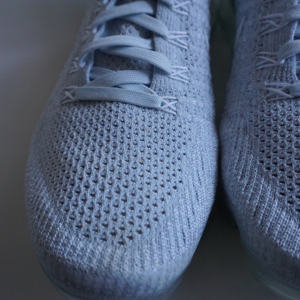 NIKE | WOMEN'S NIKE AIR VAPORMAX FLYNIT - Picture 10 of 13